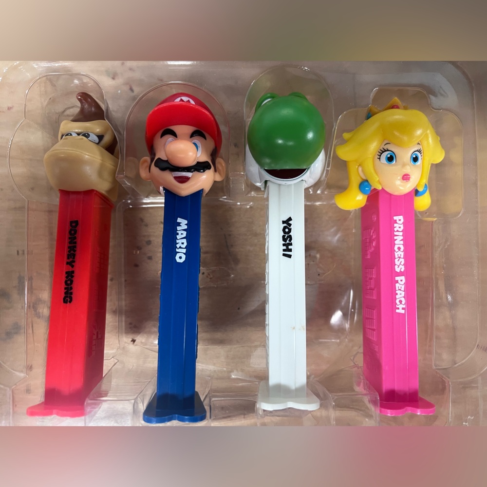 PEZ Super Mario Gift Set Nintendo - Picture 3 of 7